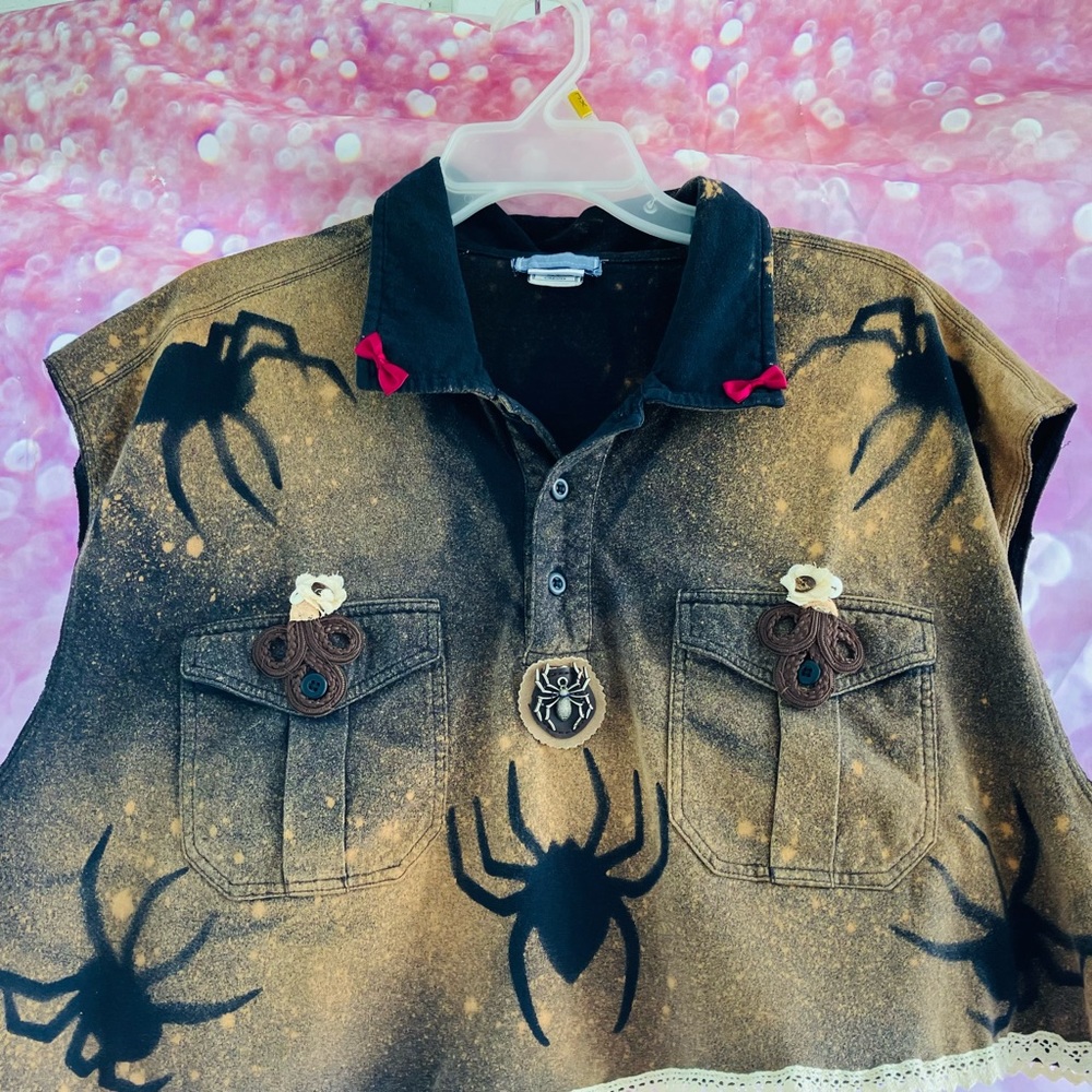 🕷️🕸️🕷️Gothic Bohemian Spider Top🕷️ - Picture 16 of 16